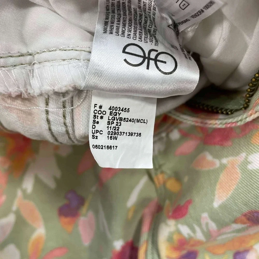 Gloria Vanderbilt Amanda 16W Capri Pants Green Floral Stretch Crop Jeans Womens - Picture 4 of 10